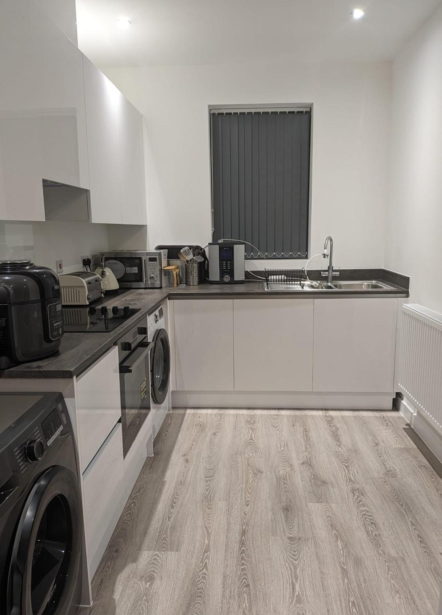 Contemporary Double Ensuite Room Birmingham Extérieur photo