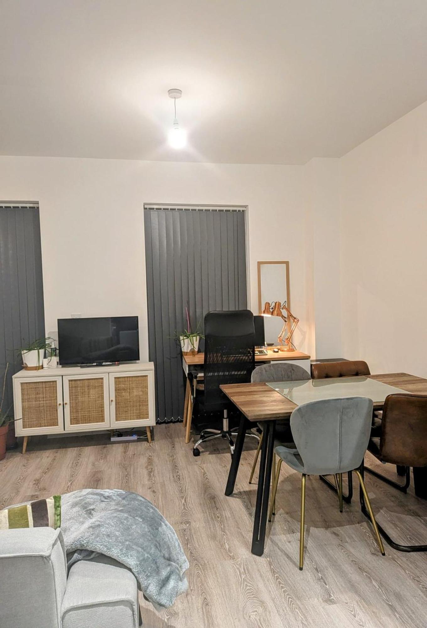 Contemporary Double Ensuite Room Birmingham Extérieur photo